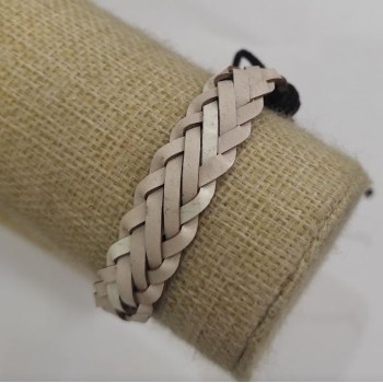 Разпродажба на гривна, дължина 18–25 см, дебелина 13 мм, еко кожа, цвят бял, с регулируема закопчалка