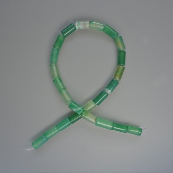 Салатови мъниста ахат, естествен камък, цилиндрична форма, диаметър около 8×16 мм, дължина около 38 см, на конец