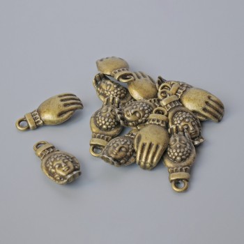 Висулка-фурнитура „Дланата Буда“, размери 18×8,5 мм, диаметър на отвора 2 мм, форма 13 бр. ± бронзов цвят на метал.