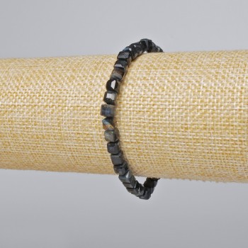 Браслет със соколино око, естествен камък, грановани кубчета, диаметър 5 мм ±, дължина 18 см (еластичен)