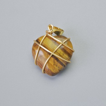 Кулон „Сърце“ от тигрово око в златисто обплитане, диаметър 20×20 мм, дължина 30 мм