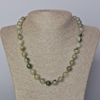 Колие от фантомен кварц с рутилий