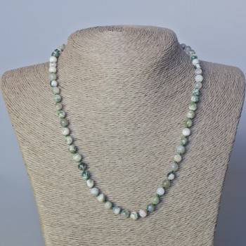 Огърлица от мъхов ахат, естествен камък, гладки топчета, диаметър около 6 мм, дължина 45–49 см