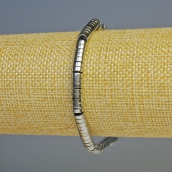 Гривна с хематит рондели със сребрист оттенък, диаметър 5×2 мм, дължина 18 см, еластична