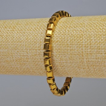 Браслет от хематит – кубчета 6x6 мм, цвят тъмно злато, дължина около 18 см, еластична основа