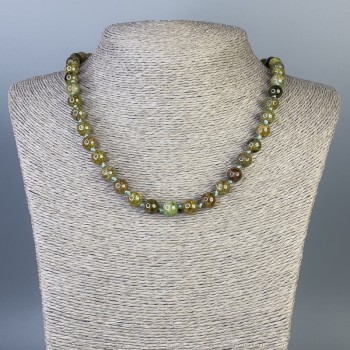 Намисто от гросулар (зелен гранат) гладка мъниста 8 мм, дължина 50 см