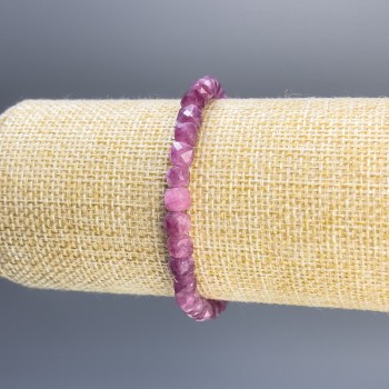 Браслет турмалин гранован кубик, диаметър 5 мм, дължина 18 см, еластичен