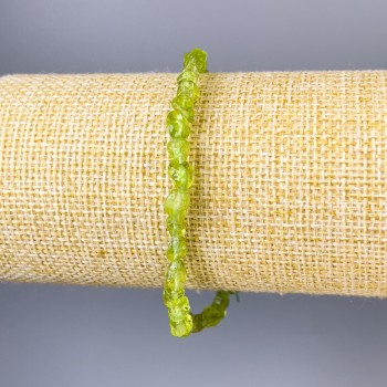 Гривна от хризолит, естествен камък, диаметър 5x5 мм +/- дължина 18 см +/- еластична основа