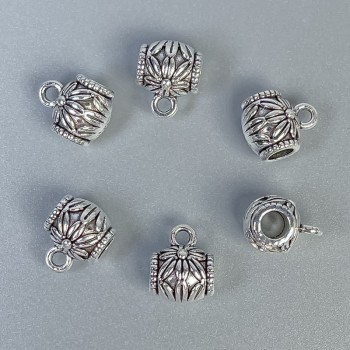 Бейл фурнитура, цвят на метала: сребърен, размери 8×7×10 мм, отвори Ø около 3 мм и Ø около 1,5 мм, опаковка 10 бр.