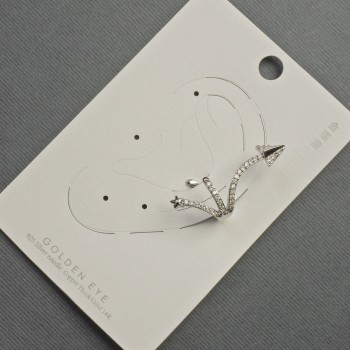 Сережка-каф за ухото, сребрист метал, дължина около 35 мм, бели кристали