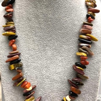 Огърлица Асортимент късчета-иглички, диаметър 12–18×2–4 мм, дължина 48 см ± със сребърна закопчалка