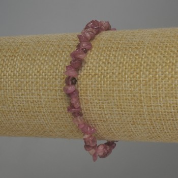 Браслет от турмалинови късчета, диаметър 4–7×2 мм, дължина 18 см на еластична основа