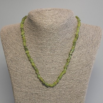 Мънисто от хризолит галтови мъниста, диаметър 5–8×6 мм ± дължина 45 см ± с закопчалка