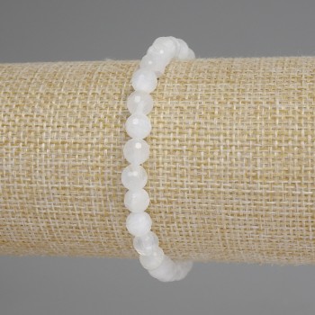 Гривна от планински кристал – гранена мъниста 6 мм, дължина 18 см, еластична основа