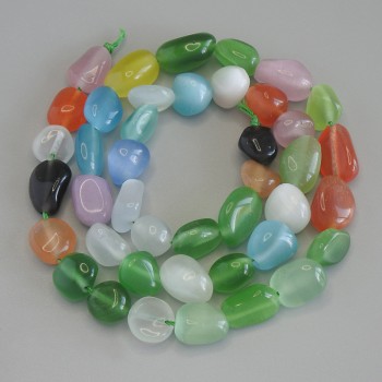 Разноцветни мъниста котешко око галтови, диаметър 8–12×9 мм, дължина около 41 см на конец