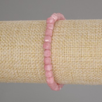 Гривна от турмалин във форма на грановани кубчета, диаметър 5×5 мм, дължина 18 см ± стрейч