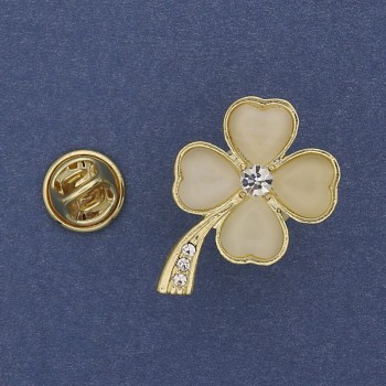 Брошка четирилистна детелина с котешко око и стрази, златист метал, 19×30 мм