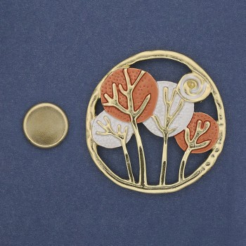 Брошка на магнит с дърво, емал и златист метал, 50 мм+