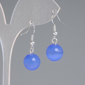 Обeци със син котешко око, гладка мъниста, диаметър около 12 мм, дължина около 30 мм, сребрист метал