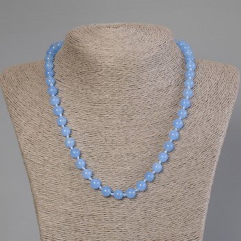 Колие от аквамарин с гладка мъниста, диаметър около 8 мм, дължина около 50 см, с закопчалка