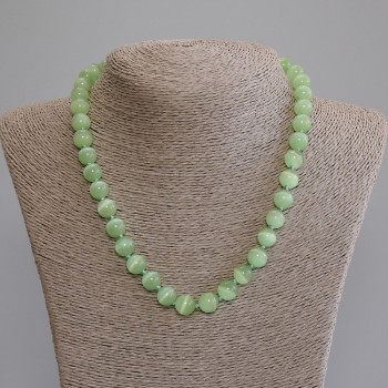 Колие от котешко око, гладка топка, диаметър около 10 мм, дължина около 50 см, с закопчалка