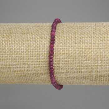 Браслет от фасетиран рубин рондел 4×3 мм, дължина 18 см +