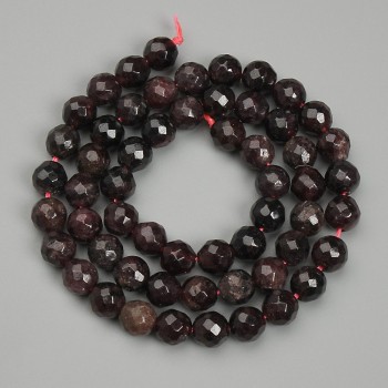 Гранатени мъниста – фасетирани топчета, диаметър 7 мм, дължина 38 см