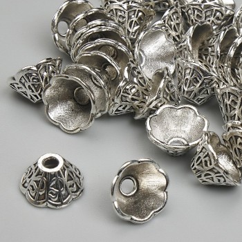 Крайник за фурнитура, диаметър 6×9 мм ± отвора 2,2 мм ±, сребрист цвят на метала, опаковка 20 г ± (~40 бр.)