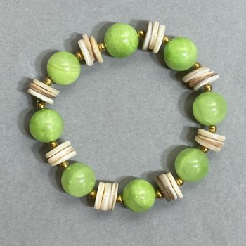 Гривна от оникс с глад ки мъниста, диаметър около 12 мм ± рондел от перламутър 10×2 мм ± дължина 18 см ± еластична основа