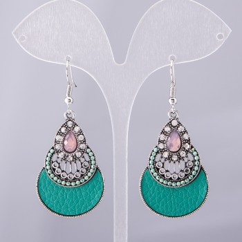 Обеци «Капка» серия ръчна изработка зелени - 40×25 мм, дължина 5,5 см