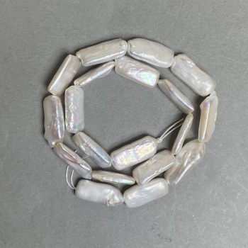 Барокови перли на конец със бензинов отлив, топъл оттенък, диаметър 10×21 мм, дължина 41 см (±)