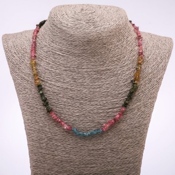 Огърлица от турмалин, натурален камък, късче, диаметър около 7×3 мм, дължина около 45 см