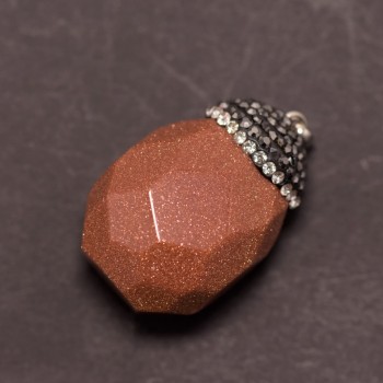 Кулон «Жълъд» от авантюрин камък «златен пясък» (синтетичен) 24×36×40± мм