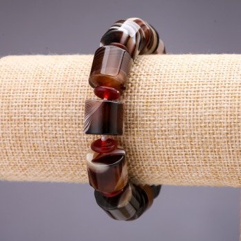 Браслет от агат барило 15×12 мм, дължина 18 см, на еластична резинка