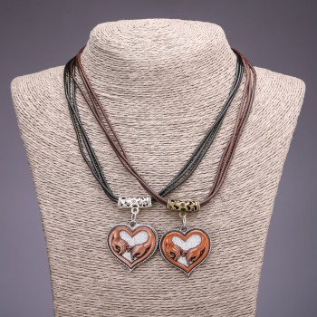 Кулон на приятелството „Сърца“, диаметър 31×33 мм, дължина 45–48 см