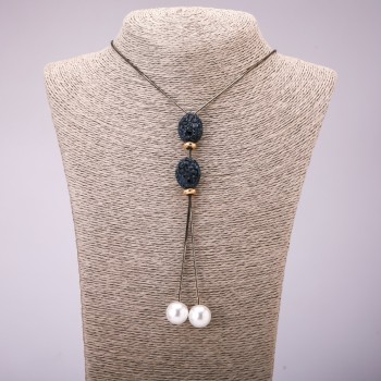 Огърлица във формата на вратовръзка с сини кристали на дълъг синджир метал „черно злато“, диаметър 16×48 мм, дължина 70 см