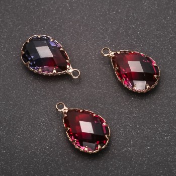 Висулка «Капка» малиново-син цвят, златиста оправа 13×21 мм