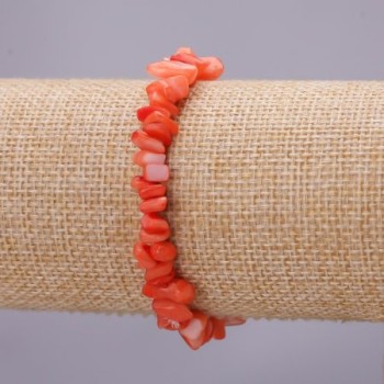 Браслет с тониран перламутър на еластична лента, късчета, диаметър около 7 мм, дължина 18 см