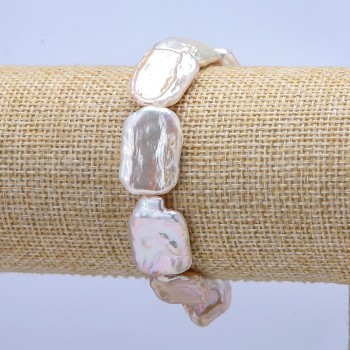 Браслет на еластична корда с барокови перли, диаметър 22×14 мм, дължина 18 см