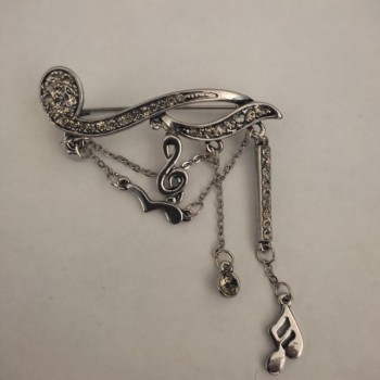 Разпродажба: Брошка „Нота с висулки“, тъмносив метал, 19×50 мм +