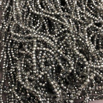 Мънисти от чешки кристал на конец сиви прозрачни с бензинов оттенък гранован рондел, диаметър 3х2,5 мм + -, дължина 36 см +