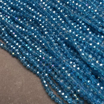 Мънисти от чешки кристал на конец, синьо-зелени прозрачно с бензинов ефект, гранован рондел, диаметър 3,5×3 мм, дължина около 36–38 см