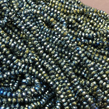 Мънисти от чешки кристал на конец, сиво-зелени, с лек бензинов прелив, граниран рондел, диаметър 3,5×3 мм, дължина 36–38 см +