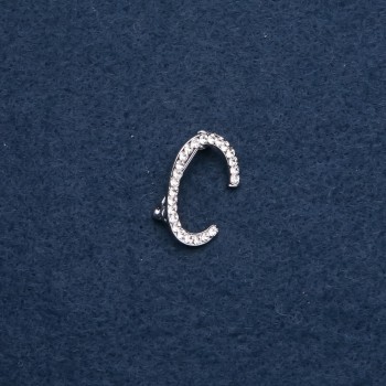 Брошка с инициал „С“ 26х18 мм, цвят метал „сребро“