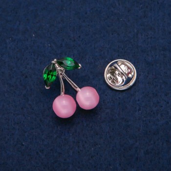 Брошка Черешки със мъниста, котешко око и кристали, сребрист метал 16×21 мм