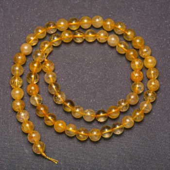 Мъниста от естествен камък рутилиран кварц, гладка сферична форма, диаметър около 6 мм, дължина 38 см