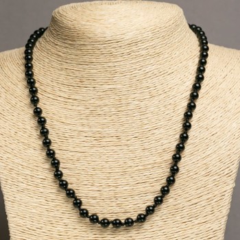 Огърлица от ахат — гладка мънина, диаметър около 6 мм, дължина 47–50 см