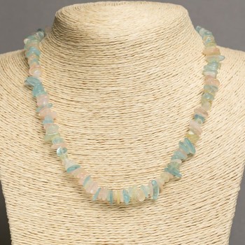 Намисто от морганит – естествени камъни късчета, диаметър 6–12×2–5 мм, дължина 44–46 см +