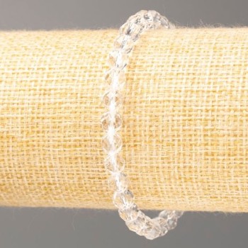 Гривна с горски кристал, грановани мъниста, диаметър 6 мм, дължина 18 см (еластична)