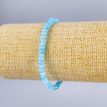 Гривна от изкуствен аквамарин (единична) гранен рондел, диаметър 4×3 мм, дължина 18 см (еластична)